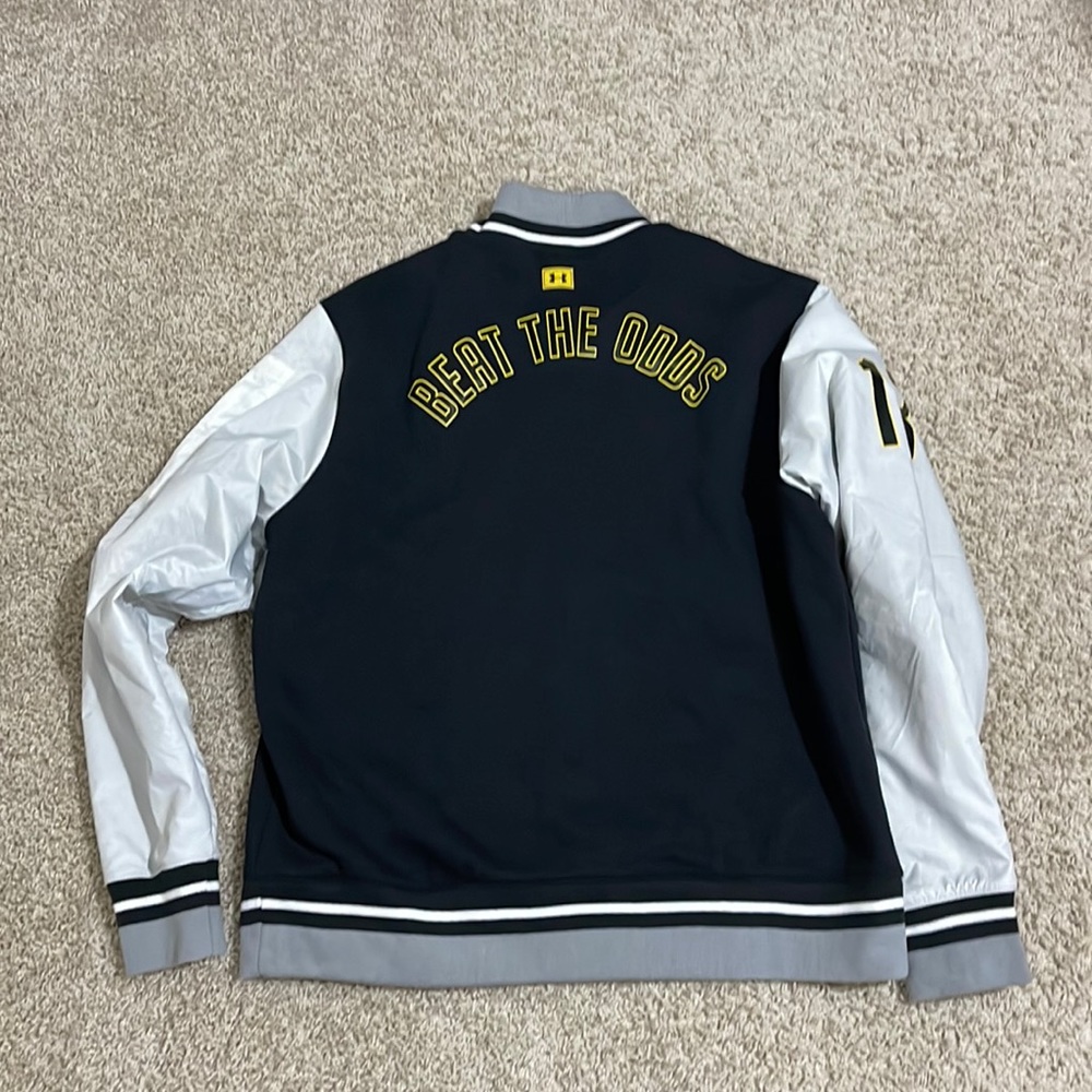 NWOT UNDER ARMOUR ALLSEASONGEAR UA BASKETBALL R.T.W. MEN`S XL JACKET 1254243 … - Picture 8 of 11